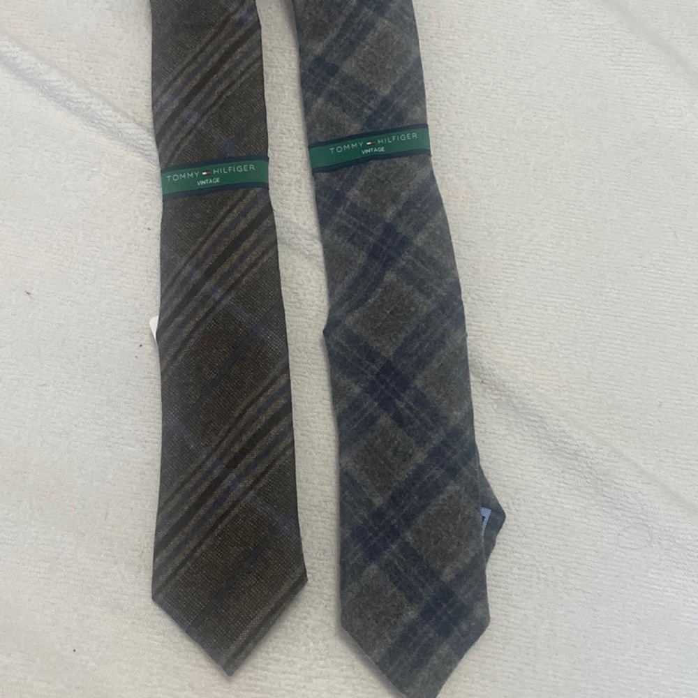 Tommy Hilfiger Vintage tie.